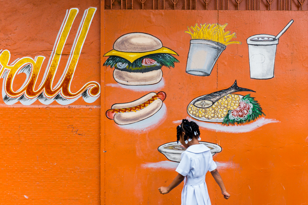 @Sofía Verzbolovskis from the series, La Tacita de Oro